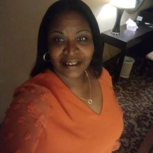 Meet your Posher, Rita